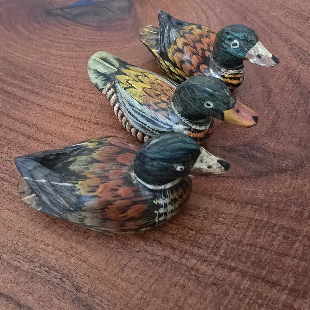 VINTAGE Handcrafted Wooden DUCKS Figurines - Multicolor SET OF THREE